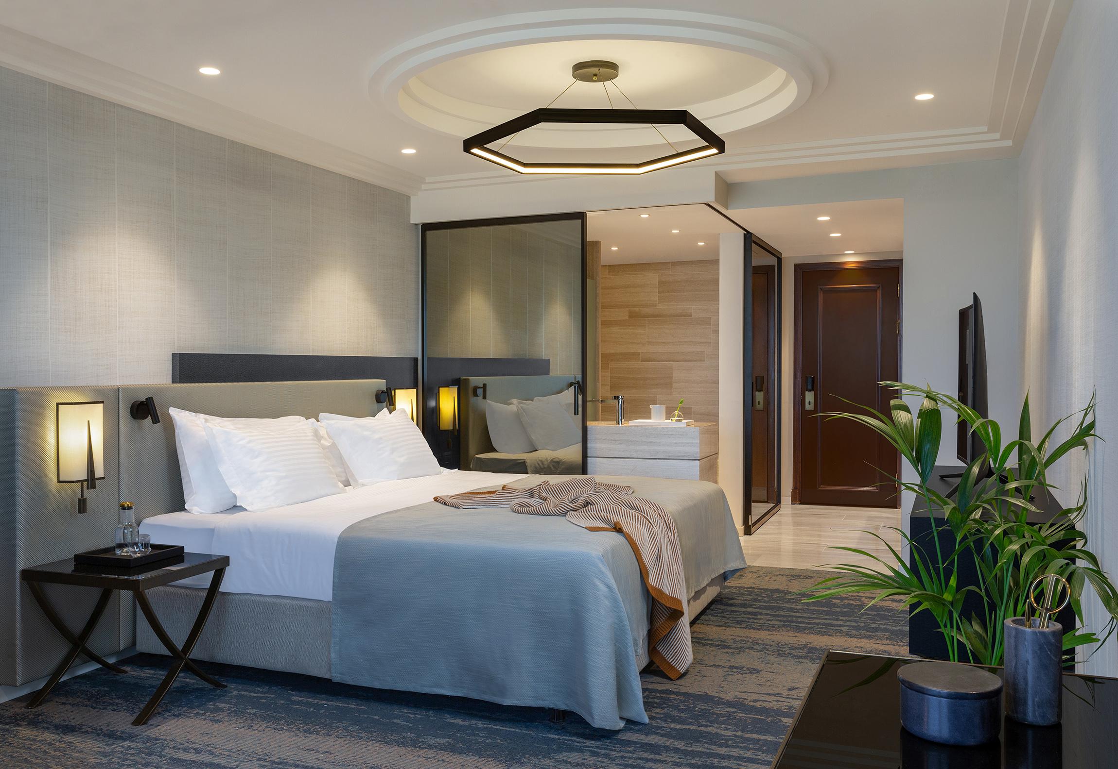 Khách sạn Dan 5*